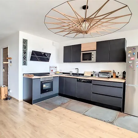 Le Grand Large, Face à Vous Cassis